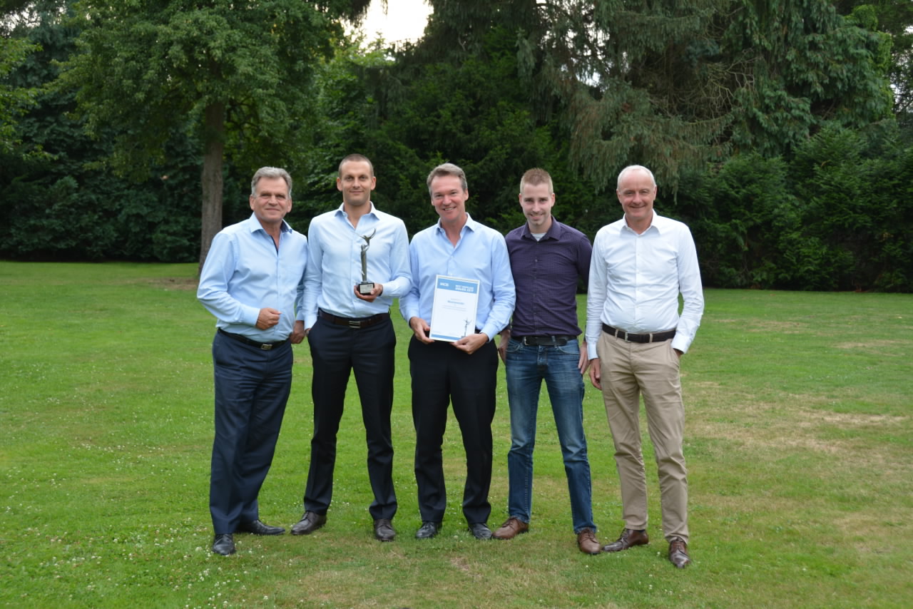 Zwitserse Montan Stahl wint MCB Supplier Award